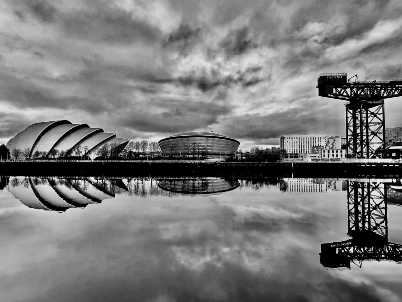 Glasgow-BW-scaled